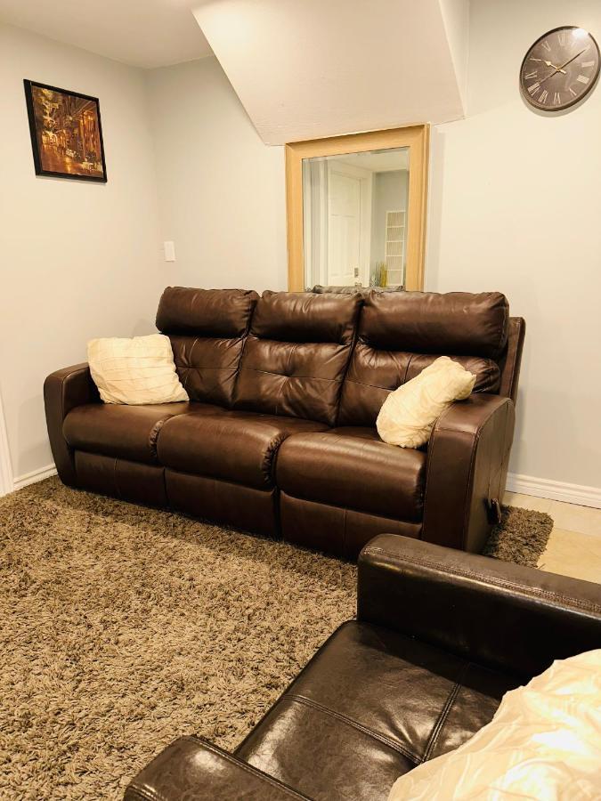 ميسيسوجا Deluxe Double Room- Hazel Stays المظهر الخارجي الصورة